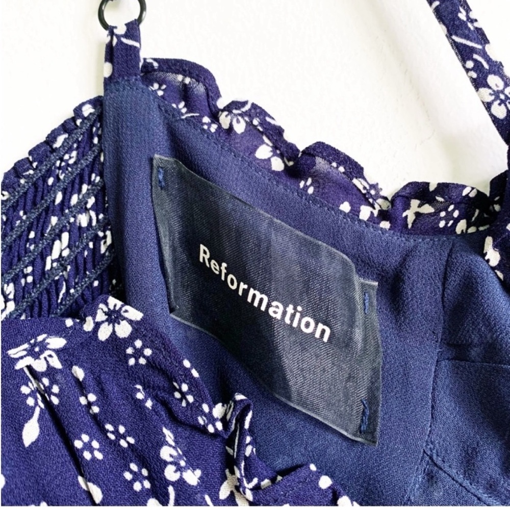 Reformation Fergie Jumpsuit Navy Ditsy Floral Boho Size 0 - Picture 10 of 10